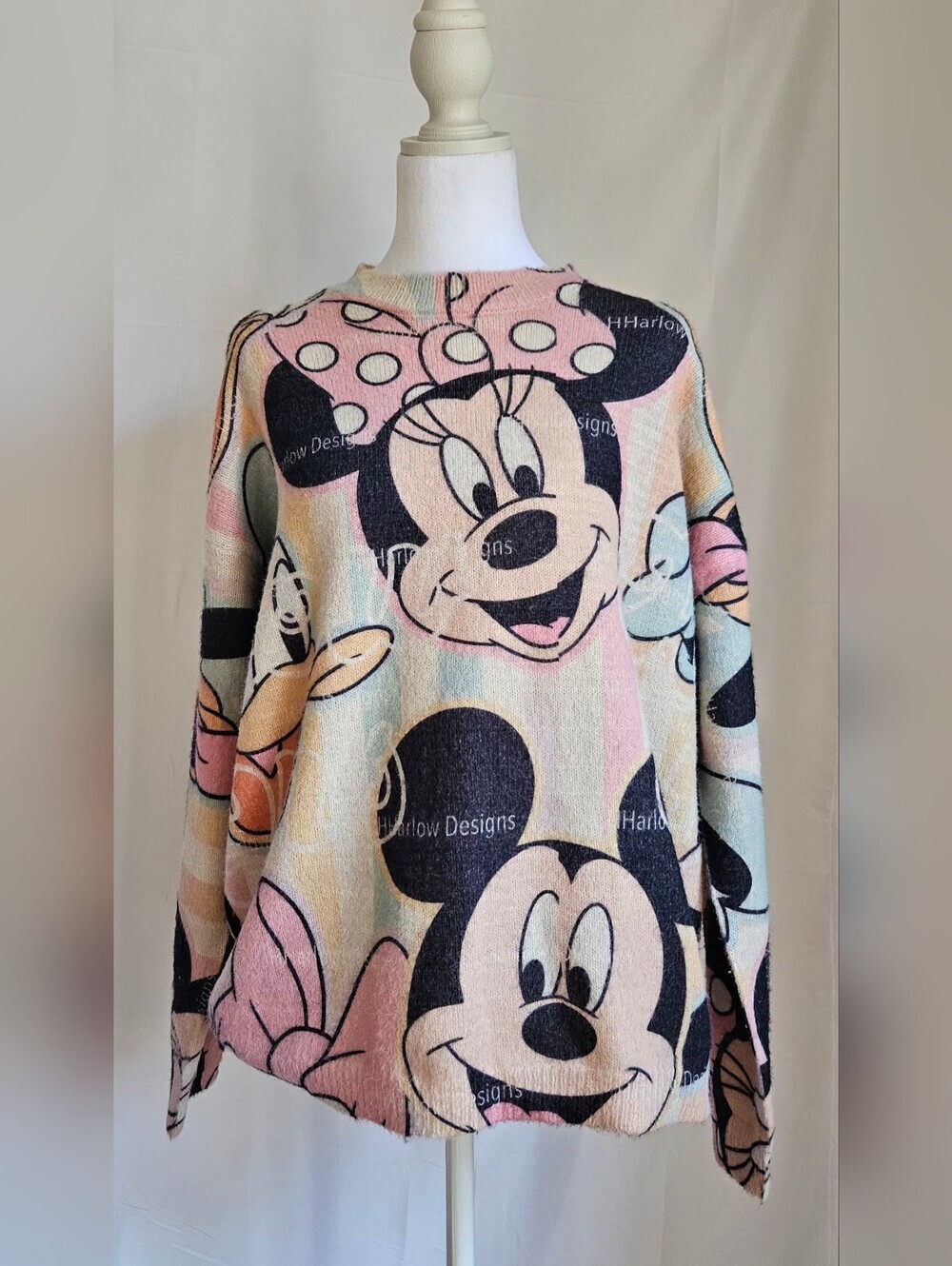 ​Harlow Designs Disney Mickey Minnie Mouse Pastel Knit Sweater Size M EUC - Picture 2 of 9